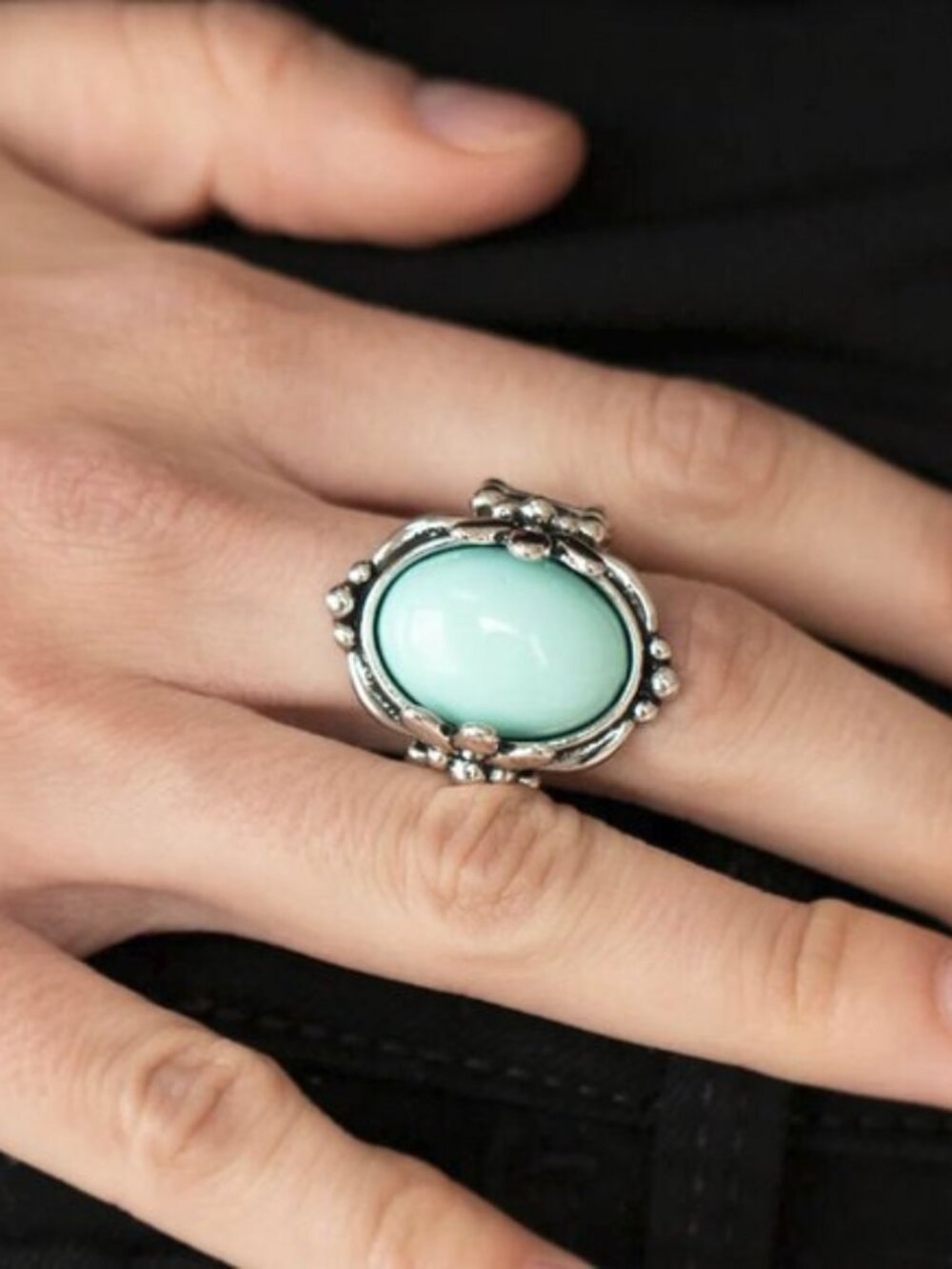 Paparazzi Jewelry Accessories - Springtime Splendor - Blue Ring - Vintage